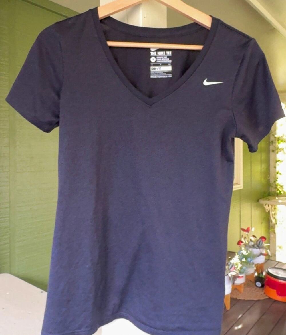 Nike Dri-FIT The Nike Tee Women's S Black V-Neck Athletic Short Sleeve T-Shirt